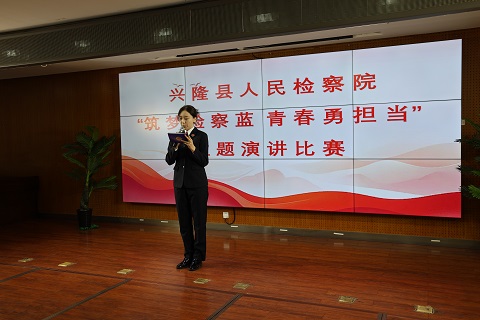 主持人.1.jpg